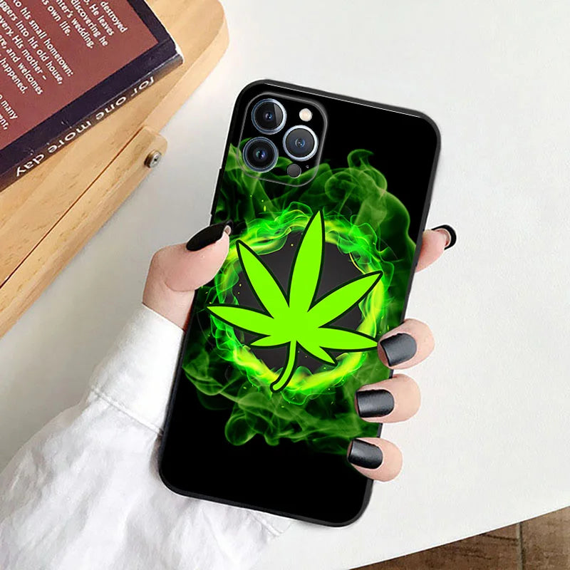 Apple iPhone Stoner Babe Silicone Case