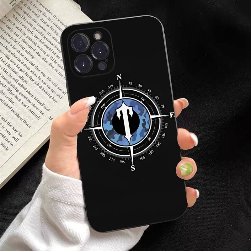 Apple iPhone Trapstar T Compass Shell Case