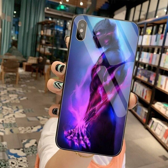 Apple iPhone Black Panther Glass Case