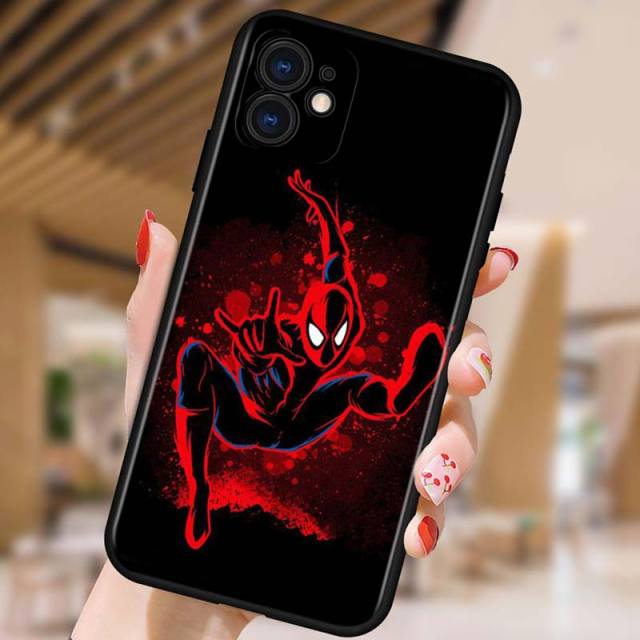 Apple iPhone Spidey & Avengers Luminous Silicone Case