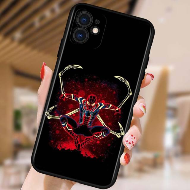 Apple iPhone Spidey & Avengers Luminous Silicone Case