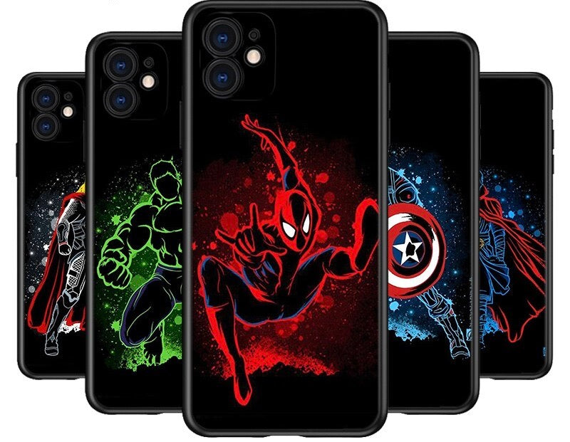 Apple iPhone Spidey & Avengers Luminous Silicone Case