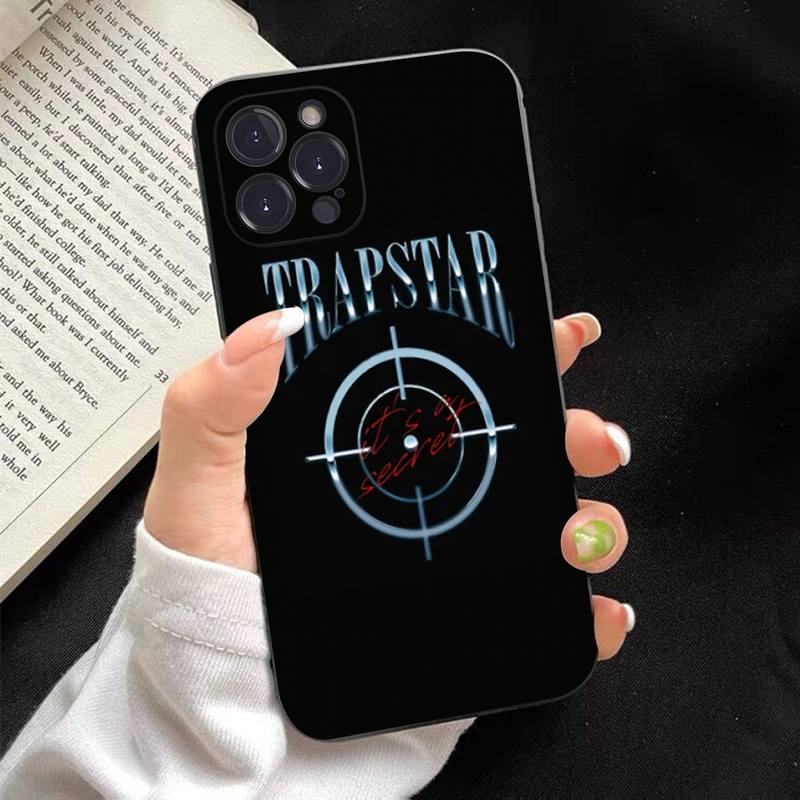 Apple iPhone Trapstar Bullseye Shell Case